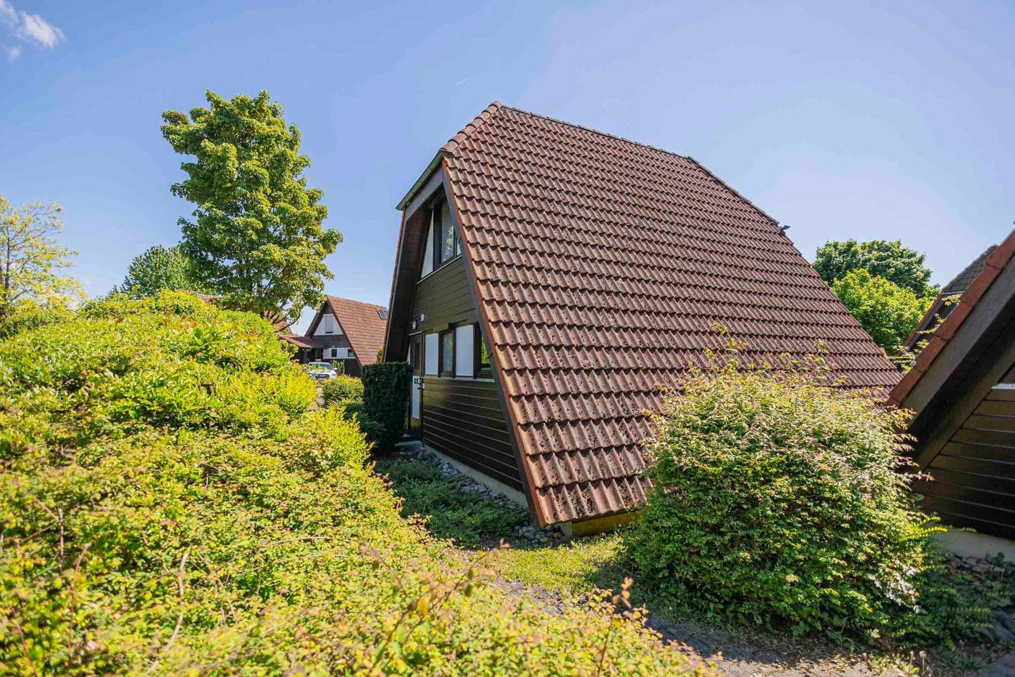 Ferienwohnpark Immenstaad Am Bodensee Nurdachhaus Typ 8 Ndt 099 Exterior foto